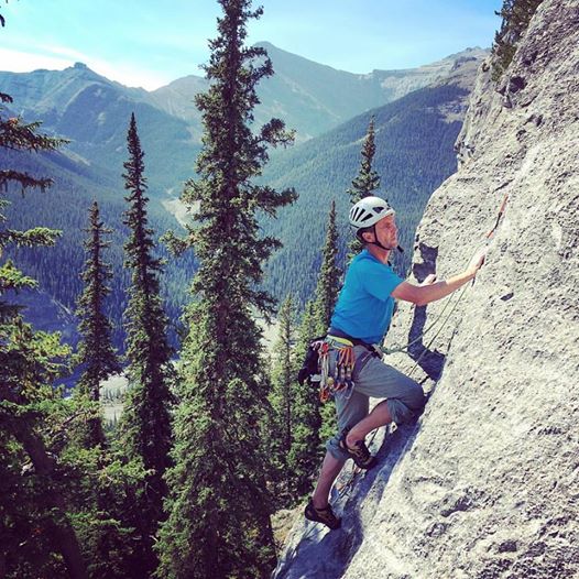 multipitch rock climbing systems, rock climbing, climbing, rappelling, Rockies, Canadian Rockies
